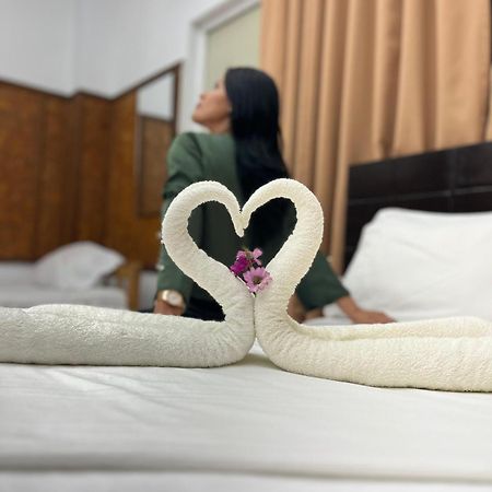 Hospedaje El Emperador Hotell Pucallpa Exteriör bild