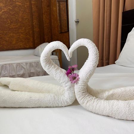 Hospedaje El Emperador Hotell Pucallpa Exteriör bild