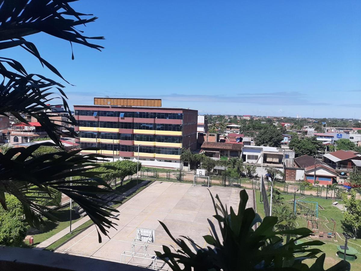 Hospedaje El Emperador Hotell Pucallpa Exteriör bild