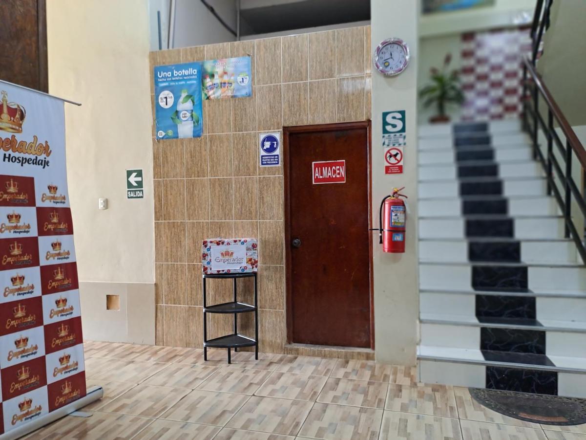 Hospedaje El Emperador Hotell Pucallpa Exteriör bild