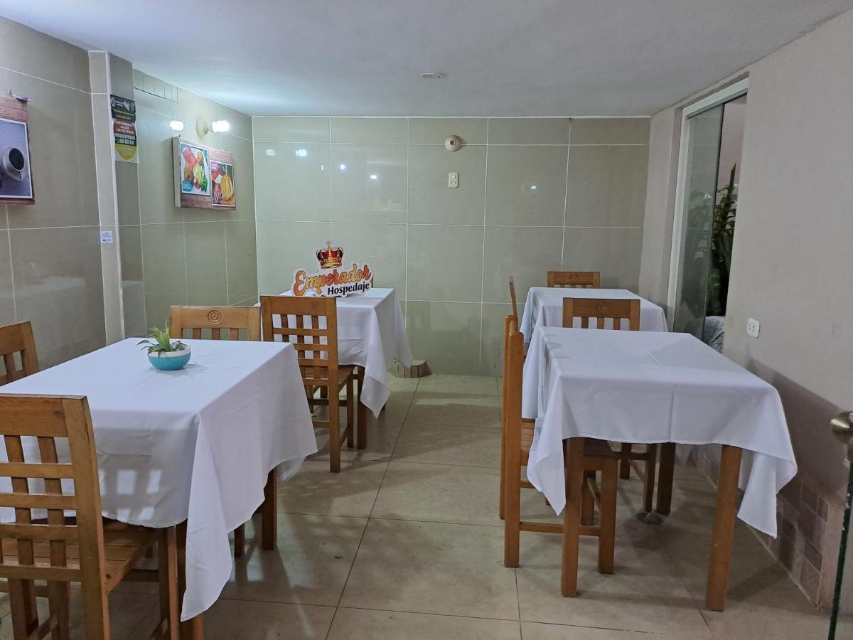 Hospedaje El Emperador Hotell Pucallpa Exteriör bild