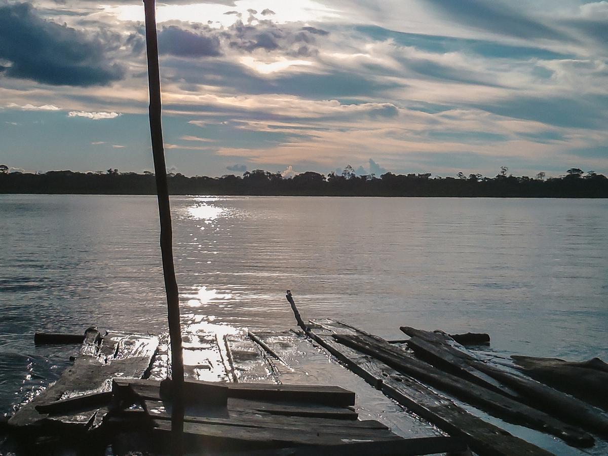 Hospedaje El Emperador Hotell Pucallpa Exteriör bild