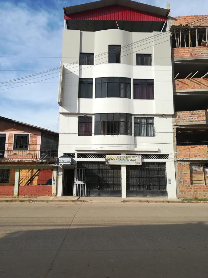 Hospedaje El Emperador Hotell Pucallpa Exteriör bild