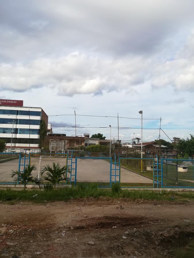 Hospedaje El Emperador Hotell Pucallpa Exteriör bild