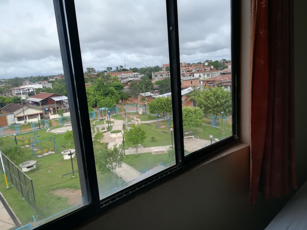 Hospedaje El Emperador Hotell Pucallpa Exteriör bild